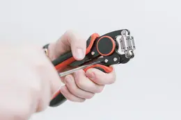 WI_Anw_Z62000906SB_Crimping_Plier_Opening_02.jpg