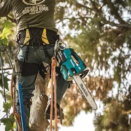 MAKITA_DUC356PT2_ActionPhoto3.jpg
