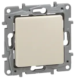 LEG_664801.jpg